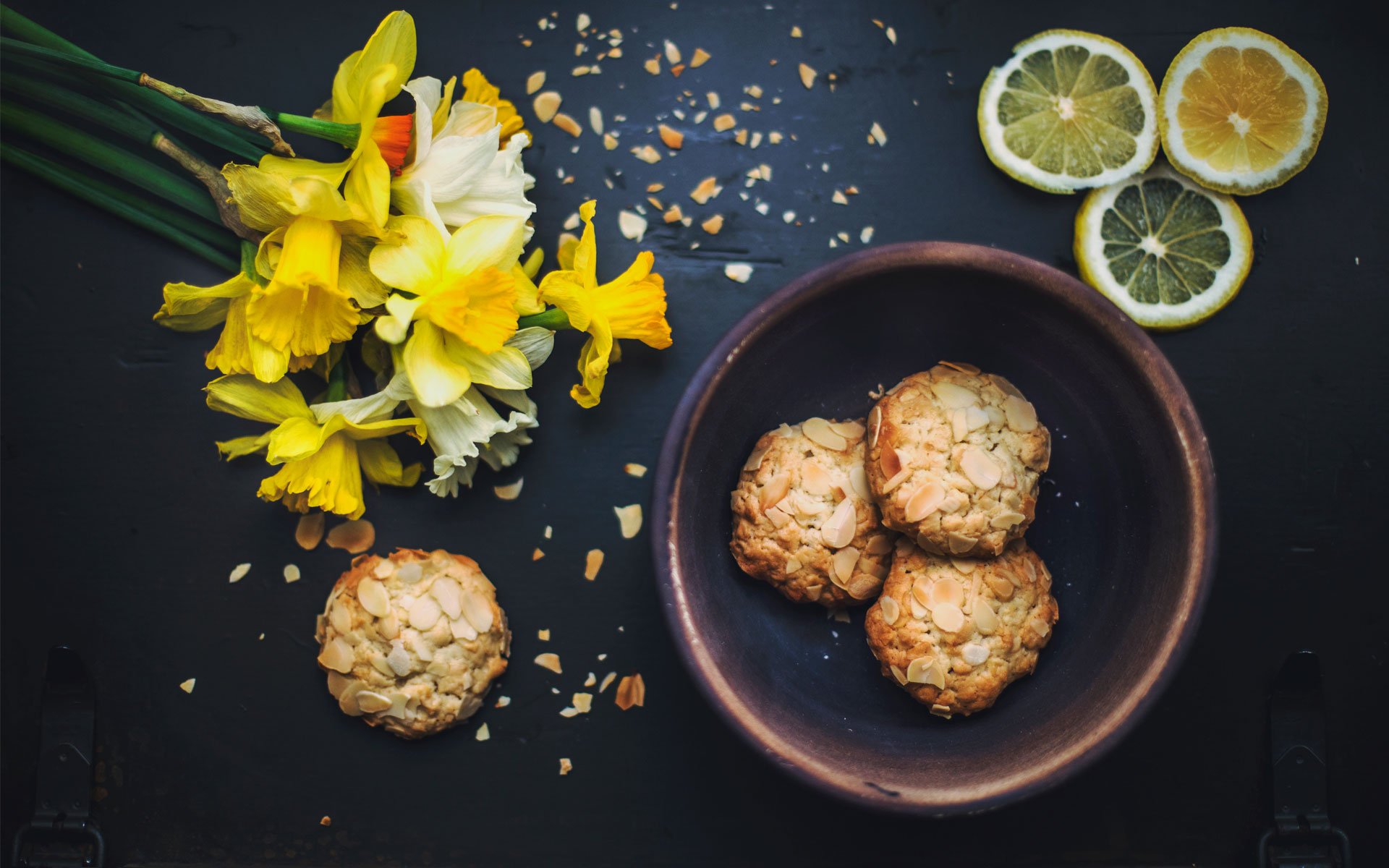 pollo-con-almendras-al-limon